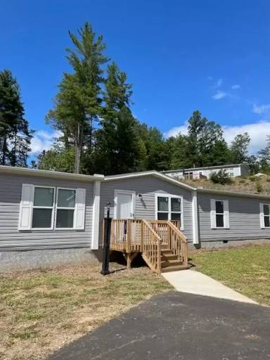 Main picture of 23 Enterprise Dr