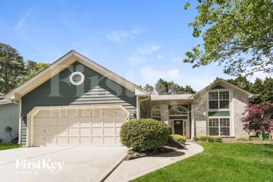 Main picture of 9319 Lake Spring Ave