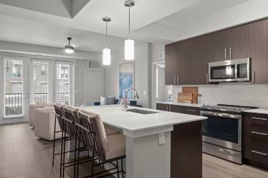 Main picture of Legacy Rochester Hills Apartments