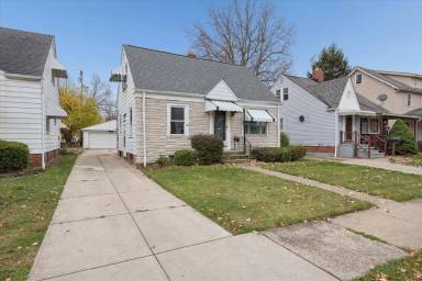 Main picture of 21750 Westport Ave