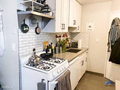 Main picture of 959 W Webster Ave