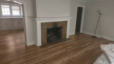 Main picture of 2608 E Newport Ave
