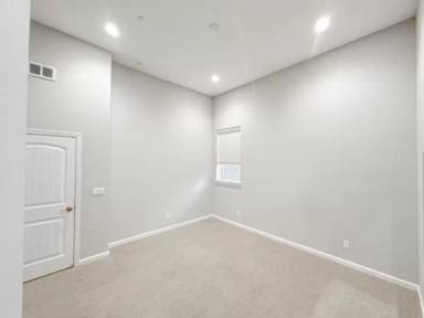 Main picture of 2705 Tribune Ave