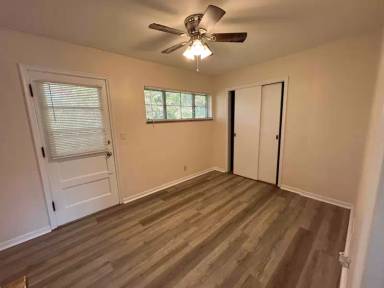 Main picture of 2841 Terrace Downs St