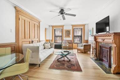 Main picture of 266 Stuyvesant Ave
