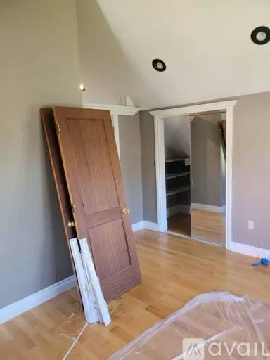 Main picture of 37 Maple Ave