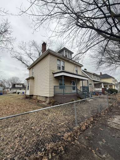 Main picture of 1551 Arlington Ave