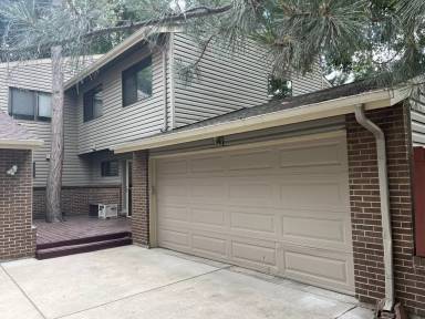 Main picture of 1085 Fairway Ct