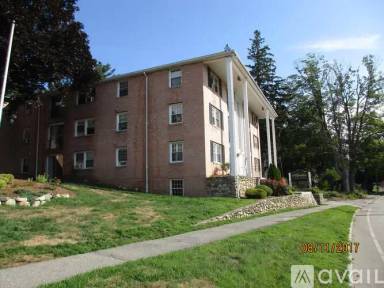 Main picture of 92 E Broadway