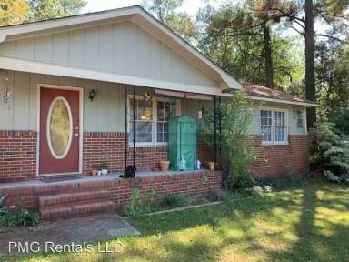 Main picture of 503 Granade St