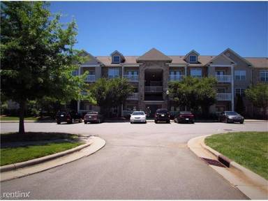 Main picture of 4455 Brassfield Dr