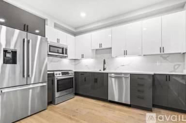 Main picture of 300 Somerville Ave