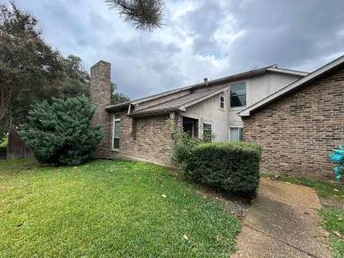 Main picture of 2890 Westridge Ave