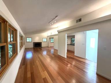 Main picture of 55 Culloden Park Rd