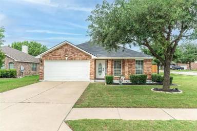 Main picture of 129 Aguilar Dr