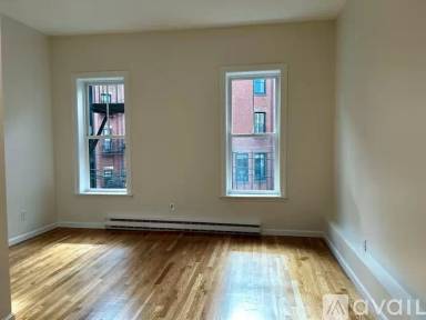 Main picture of 49 Charter St