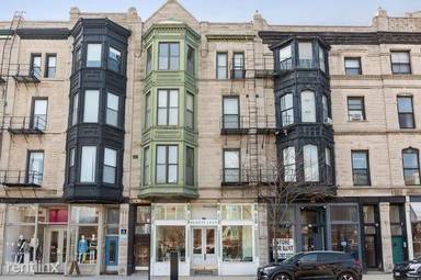 Main picture of 2142 N Halsted St