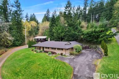 Main picture of 11109 Renton Issaquah Rd SE