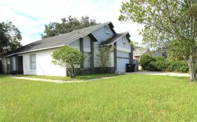 Main picture of 2955 Talladega Dr