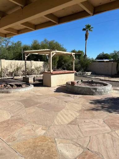 Main picture of 3001 W Coriander Dr