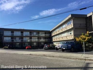 Main picture of 3151 Alki Ave SW