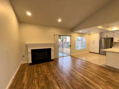 Main picture of 4750 Barela Way