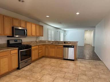 Main picture of 44608 Avenida Linda