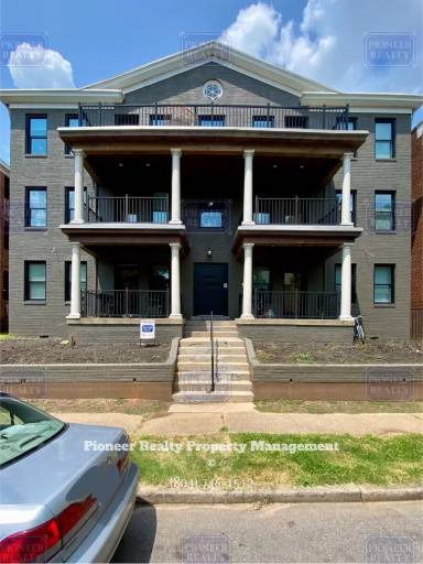 Main picture of 314 S Colonial Ave