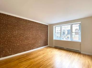 Main picture of 46 W 73rd St