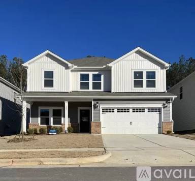Main picture of 107 Red Valor St