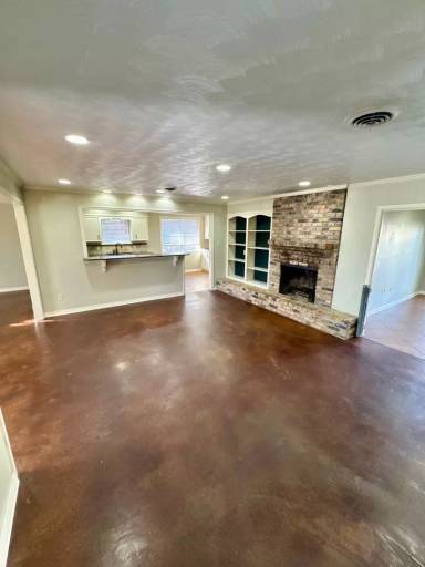 Main picture of 710 Robards St