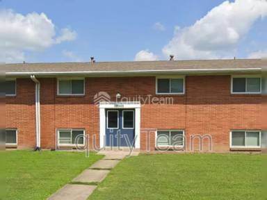 Main picture of 1005 E Pearl St