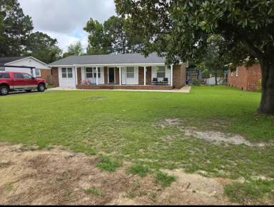 Main picture of 6615 Winthrop Dr