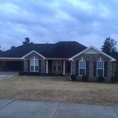 Main picture of 3342 Thames Pl