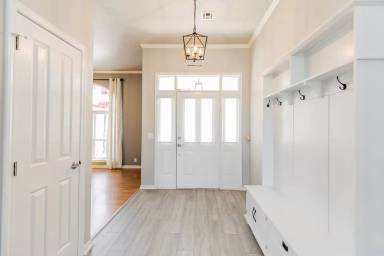 Main picture of 1261 Mount Hebron Rd