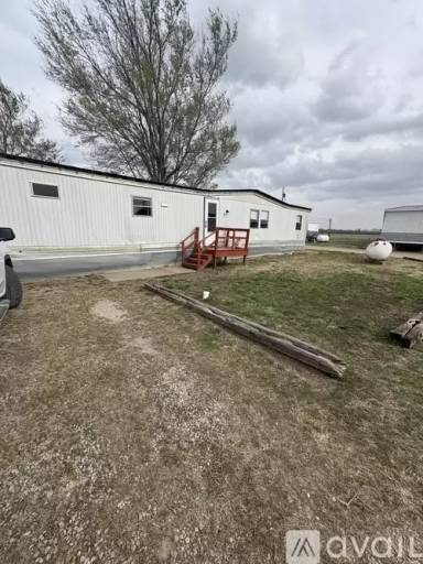 Main picture of 2156 N Weaver Rd