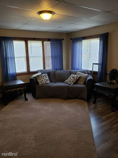Main picture of 86 1st St
