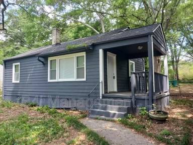 Main picture of 880 Linda Way