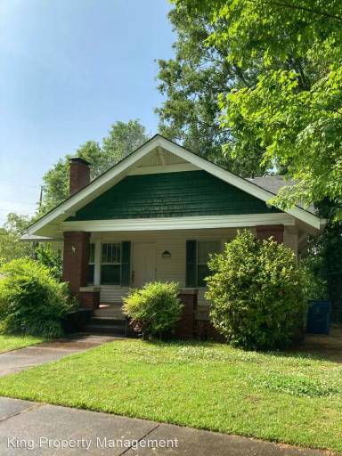 Main picture of 711 Oak St