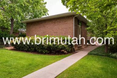 Main picture of 952 Princeton Ave.
