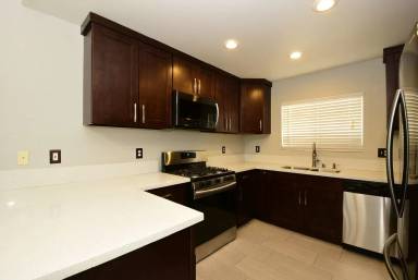Main picture of 10524 Autumn Pine Ave