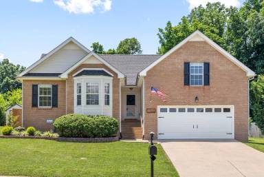 Main picture of 1542 Autumn Dr