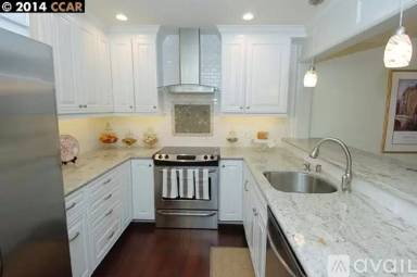 Main picture of 1724 Oakmont Dr