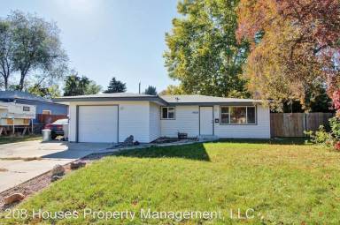 Main picture of 6825 W Folk Dr