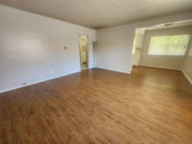 Main picture of 12524 Birch Ave