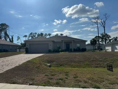 Main picture of 2233 S Chamberlain Blvd
