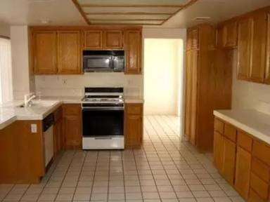 Main picture of 22770 Brompton St