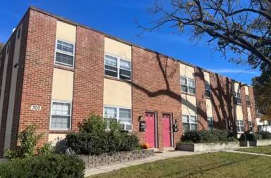 Main picture of 300 Hill Ave