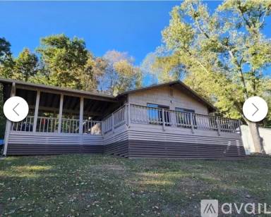 Main picture of 645 Lullwater Rd