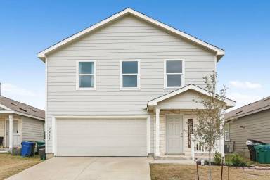 Main picture of 4438 Glades Way